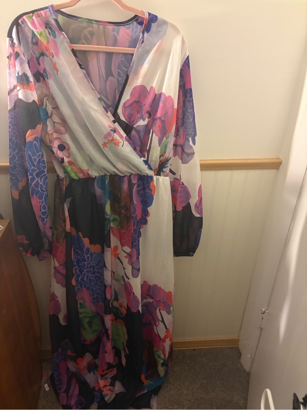 Women’s XL Multicolor Floral Faux-Wrap Long-Sleeve Maxi Dress